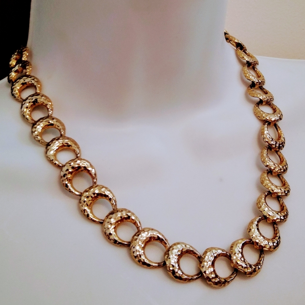 Hammered Link Chain Necklace